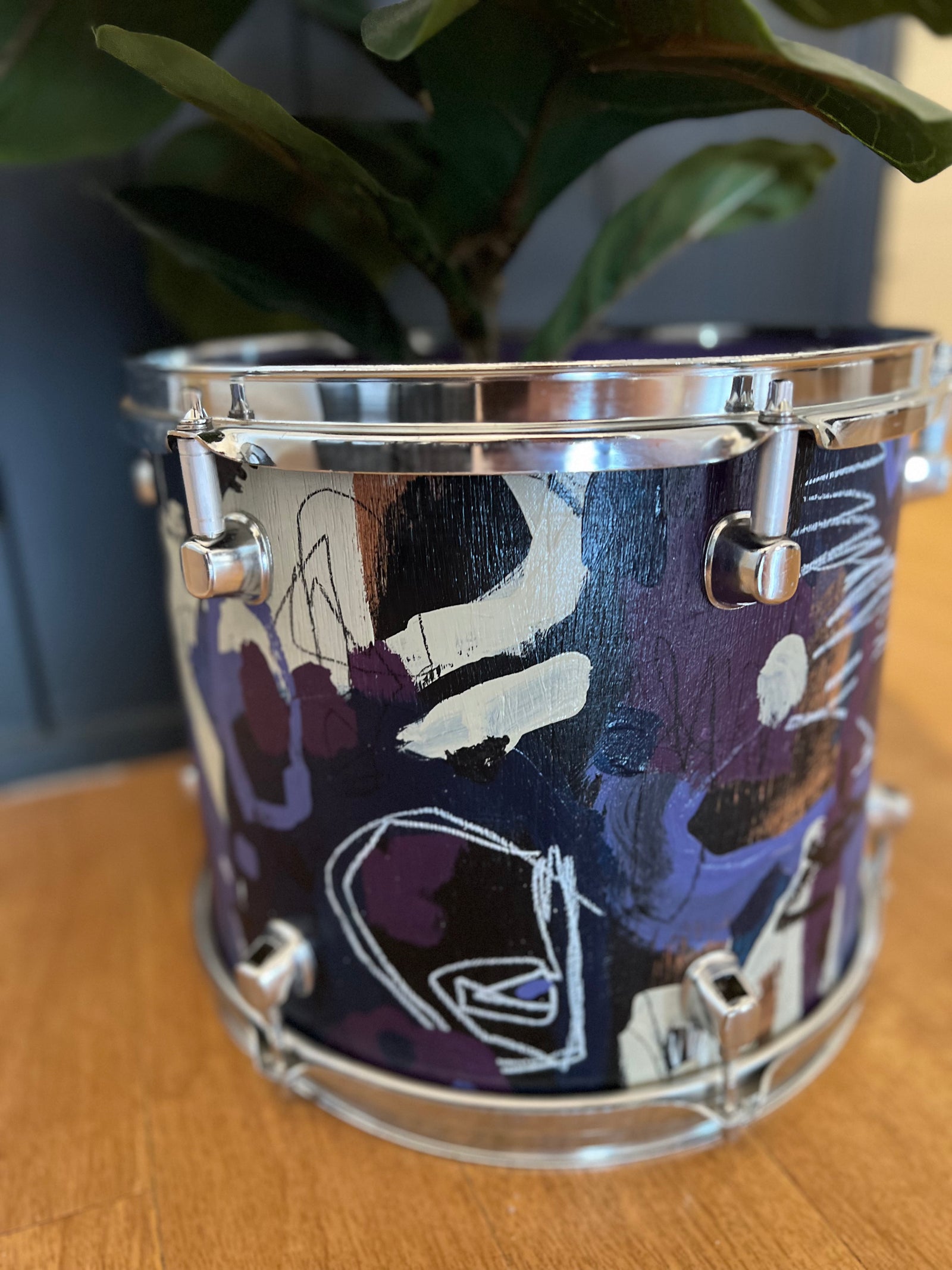 HD Awareness Pot Plant Holder